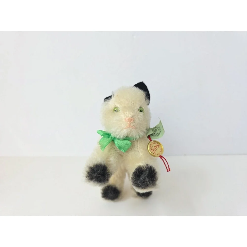 Vintage Hermann teddy bear black white cat w/ tag Germany 4x5